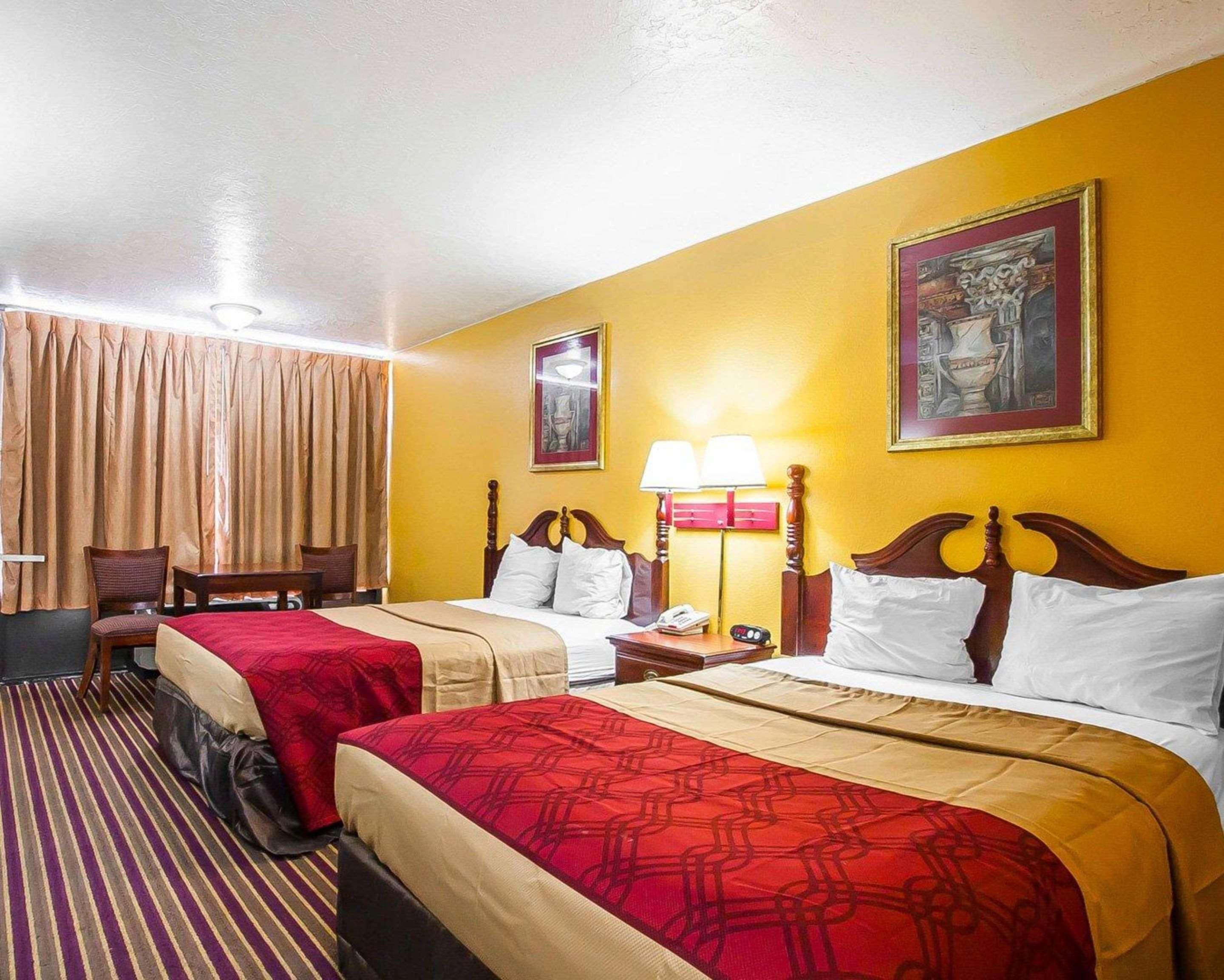 Econo Lodge Dyersburg Zewnętrze zdjęcie